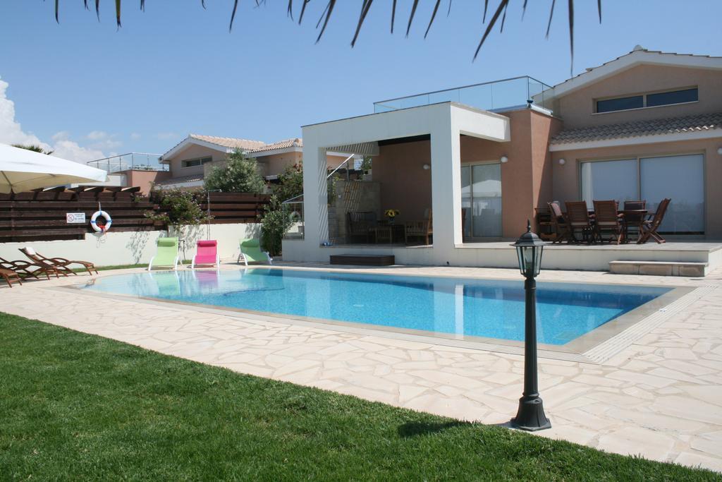 Paradise Latchi Villa Πόλη Δωμάτιο φωτογραφία